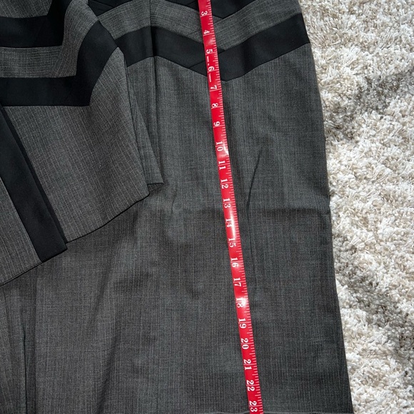 BCBGMAXAZRIA two-piece women’s gray and black striped  skirt suit - Picture 11 of 13